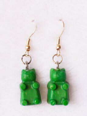 ❤️ Handmade Green Recycled Plastic Gummy Bear Earrings